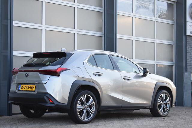 Lexus Ux 300e Business 54 kWh OrigNL | NAP