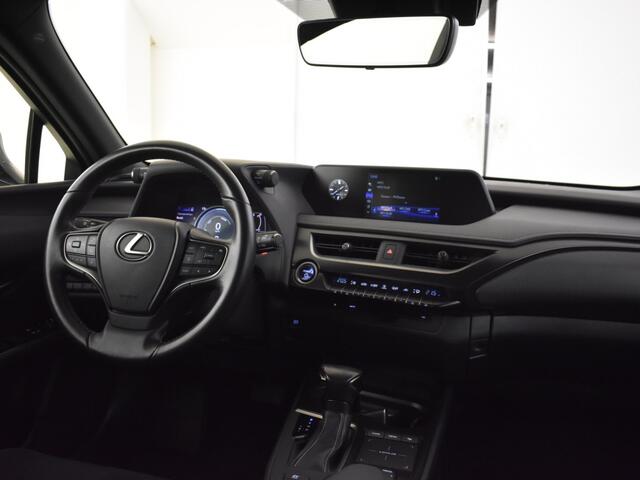 Lexus Ux 250h Comfort Line | PDC V+A | Blindspot | Carplay |