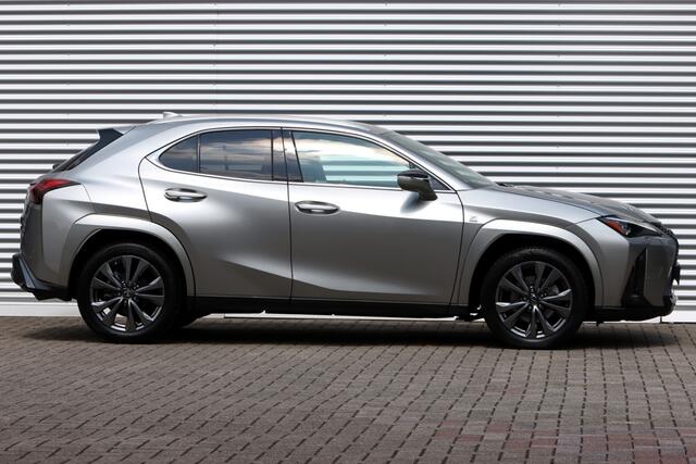 Lexus Ux 250h F Sport Line President Pack