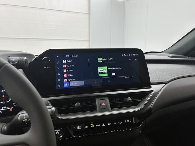 Lexus Ux 300h 35th Edition | Elektrische Achterklep | Stoelverwarming | Premium Navigatie Systeem 12,3" |