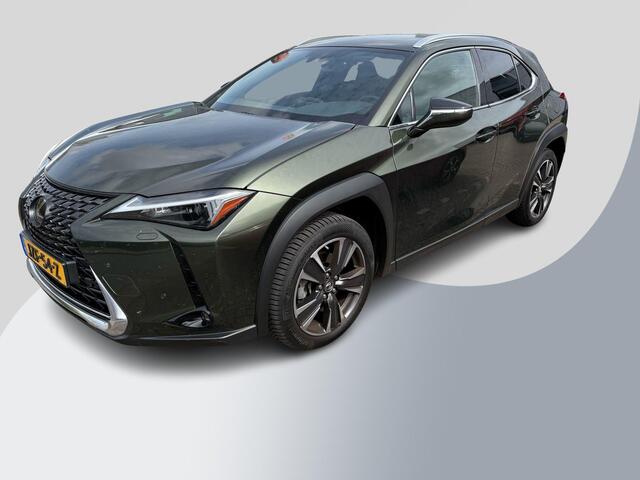 Lexus Ux 250h Preference Line | 184pk | Stoel- & Stuurverwarming | Adaptive Cruise | Achteruitrijcamera | 18 Inch |