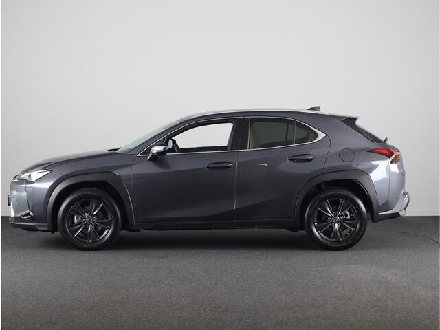 Lexus Ux 250h Luxury Line | Carplay | Stoelverwarming | Adaptive Cruise |