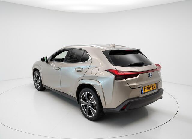 Lexus Ux 250h Executive Line | President Pack | Schuif- Kanteldak | Mark Levinson |