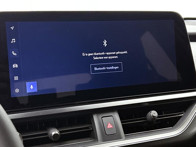 Lexus Ux 300h F SPORT Design | BTW Voertuig | Stoel+stuurverwarming | Lederen bekleding | Blind Spot Monitor | Parkeersensoren voor+achter | Navigatie | Apple CarPlay/Android Auto | Cruise Control Adaptive | Achteruitrij