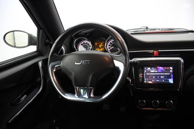 Ligier JS50 dCi Elegance - 2018 - 25.200 km - Camera, Leer