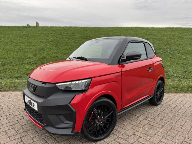 Ligier JS50 Brommobiel C Sport Ultimate Apple Carplay | Achteruitrijcamera | 16'' LMV