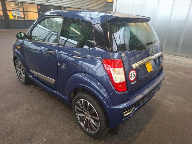 Ligier JS50 L Club | Leder | Audio groot scherm | LM | Parkeersensoren | CV afst + Elek pack | 2019