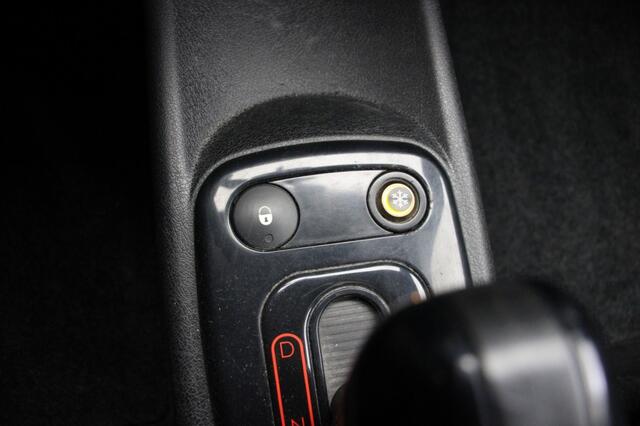 Ligier JS50 dCi Sport Ultimate - 2019 - 6.902 km - Camera, Airco, Leer