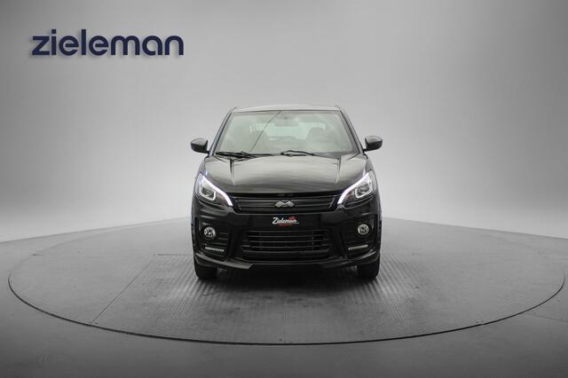 Ligier JS50 dCi Sport Young - 2023 - 6.903 Km - Leer, Stuurbekrachtiging