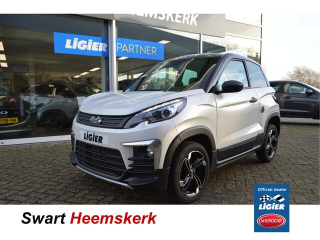 Ligier JS60 Brommobiel Chic Sun | Stuurbekrachtiging | Airco | Apple Carpl.