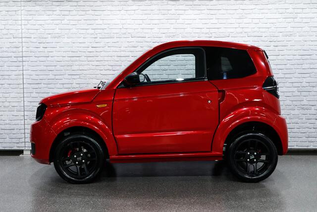 Ligier Myli I.DEAL / Diesel / 14 inch Extreme Mat zwarte wielen