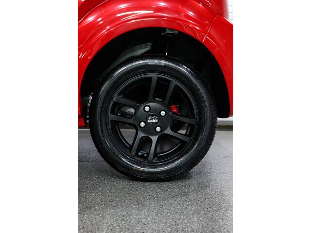 Ligier Myli I.DEAL / Diesel / 14 inch Extreme Mat zwarte wielen