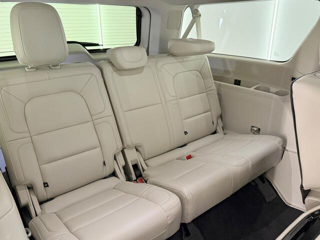 Lincoln NAVIGATOR 3.5L V6 Lang Preferred Grijs kenteken