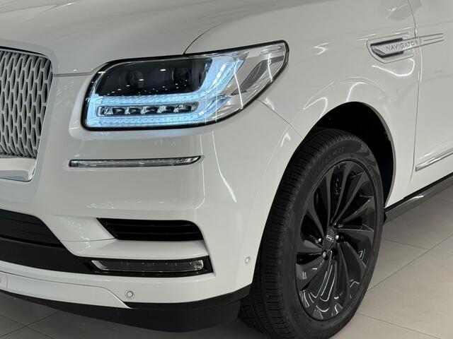 Lincoln NAVIGATOR Reserve FULL SPEC. NL KENT.