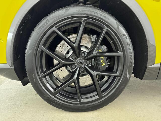 Lotus Eletre R 112kWh/906pk | Dyn. Handling Pack | Int. glazen dak | 22" | Full Carbon | Trekh.
