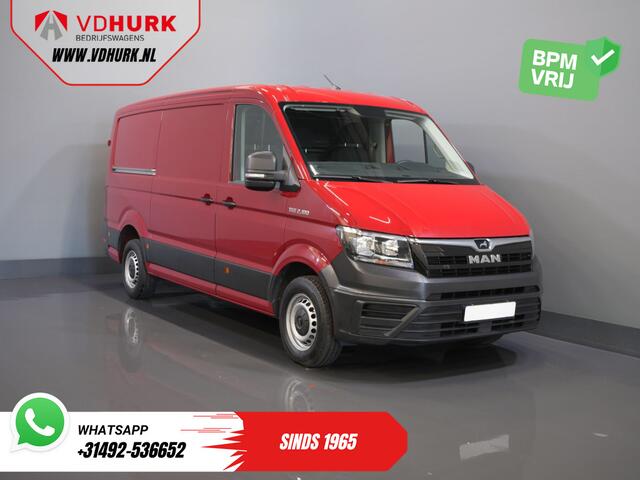 MAN TGE 2.0 TDI L3H2 BPM VRIJ! 3 Pers./ 2.5t Trekverm./ Carplay/ Betimmerd/ Cruise/ Navi/ Camera