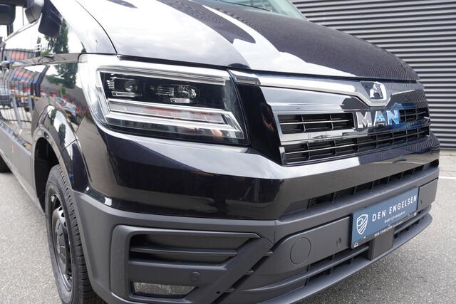 MAN TGE 35 2.0 Standaard L3 Hoog Man TGE 35 2.0 Standaard L3 Hoog Aut 2 schuifdeuren FACELIFT Commander BOMVOL!