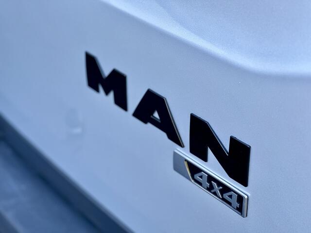 MAN TGE 35 2.0 TDI 177pk | Automaat | 4x4 L3H2 | Black Edition | LED | Camera | Climate Contr. |