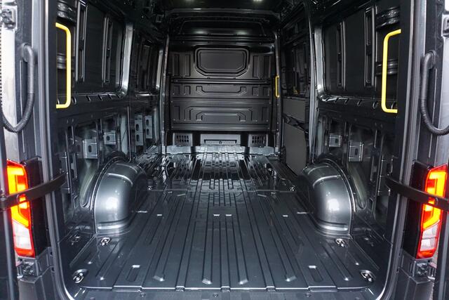 MAN TGE 3.140 | L3H3 | BPM vrij | ACC | App-Connect | Camera | Stoelverwarming | Trekhaak | FACELIFT