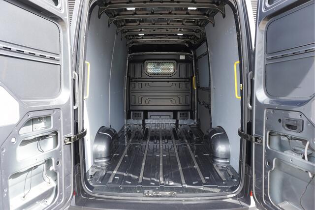 MAN TGE 3.180 | App-Connect | Camera | Cruise | Trekhaak | 270 Graden Deuren