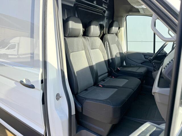 MAN TGE 3.140 2.0 TDI L3H3 Airco Cruise Control Trekhaak Carplay Navigatie Parkeersensoren voor achter