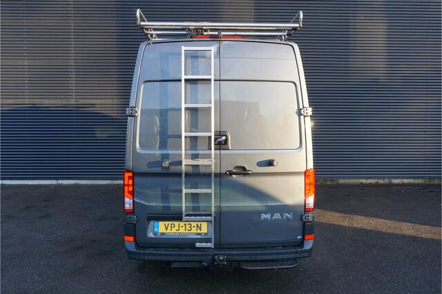 MAN TGE 3.180 177pk Automaat L3H3/L2H2 Navigatie Apple Carplay Trekhaak Cruise control Imperiaal + Trap Camera