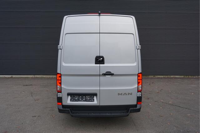 MAN TGE 140pk Automaat L4H3/L3H2 Apple carplay Camera Navigatie Parkeersensoren 3-Zits