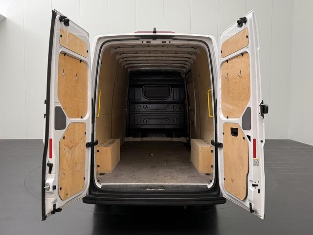 MAN TGE 2.0TDi 140PK L4H3 Maxi Highline | Navigatie | Multimedia | Airco | 3-Zits | Betimmering | Cruise