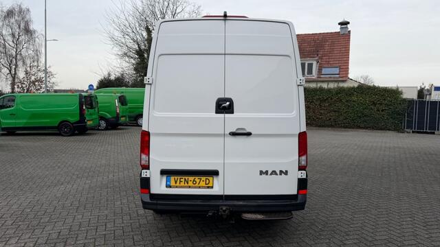 MAN TGE 2.0 TDI 103KW 140PK L3H3 EURO 6 AUTOMAAT/ AIRCO/ CRUISE CONTROL/ TREKHAAK/ CAMERA/ NAVI/ 100% DEALERONDERHOUDEN