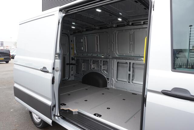 MAN TGE 140pk Automaat L3H2/L2H1 Apple carplay Trekhaak Navigatie Trekhaak Cruise control LED