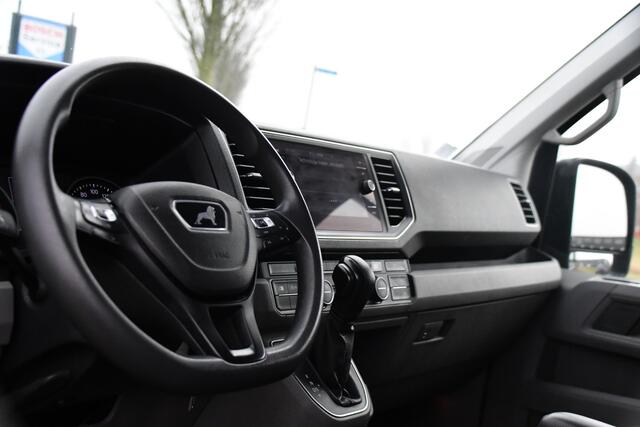 MAN TGE 3.180 35 2.0 L3H3 Black Edition Adaptieve Cruise, Camera, Stoelverwarming, 177pk, Leder, Clima, LED, Trekhaak, Uniek!