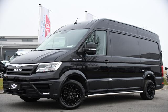 MAN TGE 3.180 35 2.0 L3H3 Black Edition Adaptieve Cruise, Camera, Stoelverwarming, 177pk, Leder, Clima, LED, Trekhaak, Uniek!