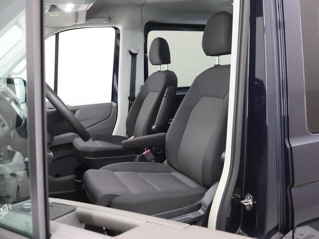 MAN TGE 35 | 2.0 TDI 177 PK AUT. | 4X4 | DUBBEL CABINE | LUCHTVERING | STOEL/STUURWIEL VERWARMING | CAMERA | ALARM | CLIMATE CONTROL | LED LAMPEN | METALLIC | CARPLAY | ANDROID AUTO | 5-ZITS | NL AUTO | VOL IN OPTIES