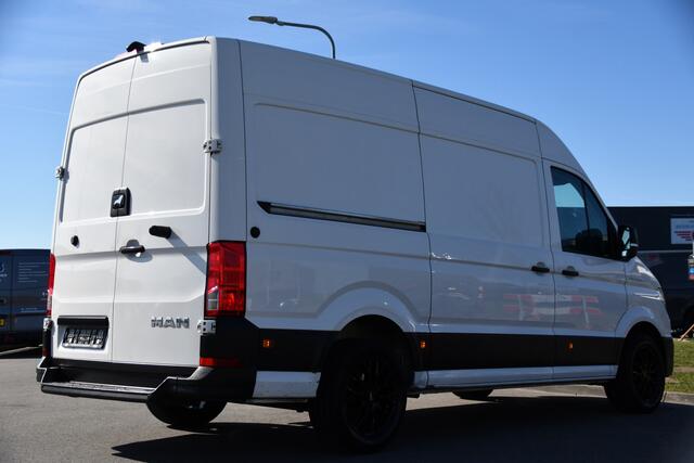 MAN TGE 30 2.0 L3H3 PB Edition Camera, Carplay, Automaat, LED, Automaat, 140pk, Multimedia, Uniek!