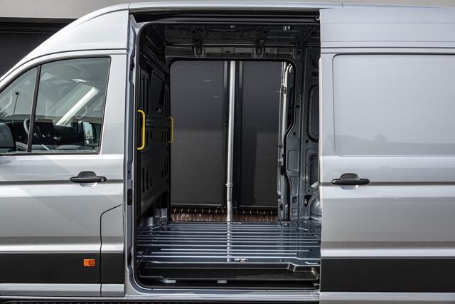 MAN TGE 35 | 140Pk Aut. | 3.140 | L3H3 | 12,9'' Display | Nieuw Model | Stoel-Bank | Achteruitrijcamera | 3.500Kg trekgewicht | 19'' | Oyster Zilver