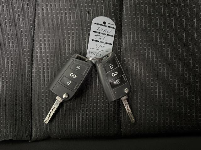 MAN TGE 2.0TDi 140PK DSG Automaat L4H3 Maxi | 3000Kg Trekhaak | Multimedia | Airco | Cruise | 3-Zits