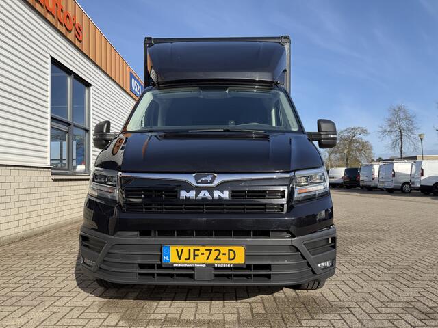 MAN TGE 35 2.0 Lang L4 Super Hoog 177pk bakwagen met Dhollandia laadklep / euro 6 / bpm vrij / vaste prijs rijklaar ¤ 38.950 ex btw / lease vanaf ¤ 636 / zwart metallic