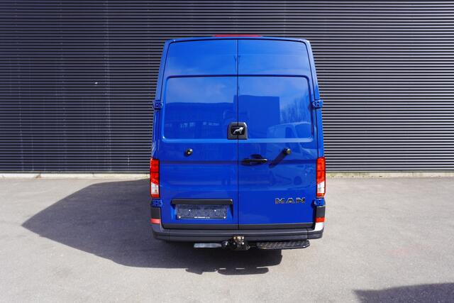 MAN TGE 180pk L3H3/L2H2 Trekhaak Apple Carplay 2-Zits Navigatie Cruise control Airco