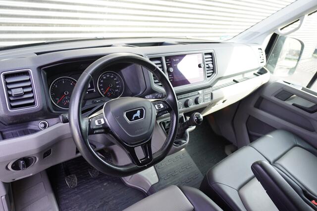 MAN TGE 180pk L4H3/L3H2 Apple Carplay Navigatie Camera Trekhaak Parkeersensoren Cruise control