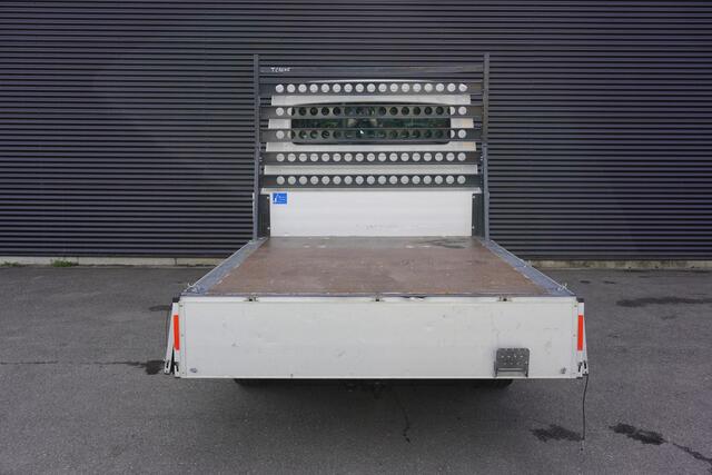 MAN TGE 140pk Dubbele cabine open laadbak Pick-up Trekhaak 6 persoons Airco