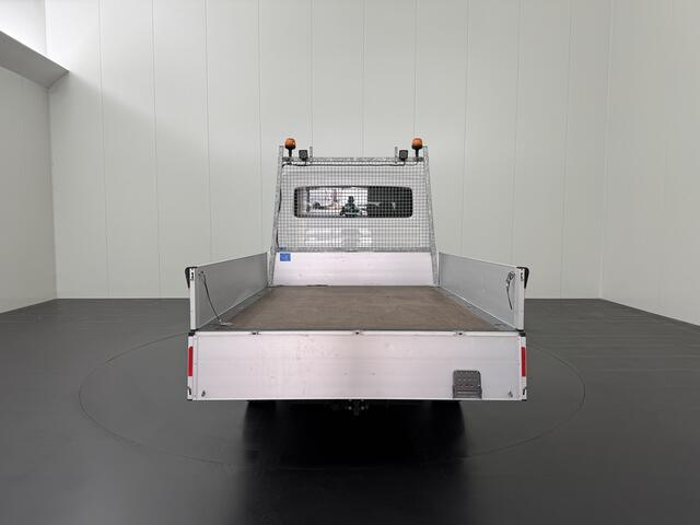 MAN TGE 2.0TDi 160PK Dubbele Cabine Open Laadbak | 3500Kg Trekhaak | Multimedia | Camera | Airco | 6-Persoons