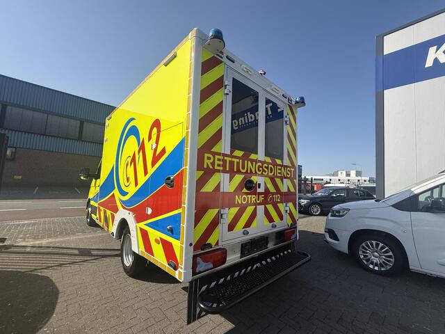 MAN TGE 180pk Automaat 50 AMBULANCE INCL STRYKER BRANCARD VB Luchtvering
