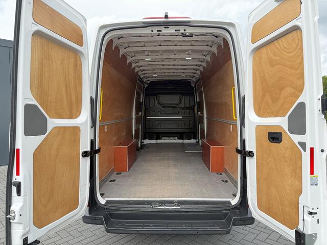 MAN TGE 35 2.0 177 PK DSG AUTOMAAT HIGHLINE++ / L5H3 / LED / 2x SCHUIFDEUR / ZEER NETJES!! / CAMERA / ECC / GEVEERDE STOELEN / BLINDSPOT