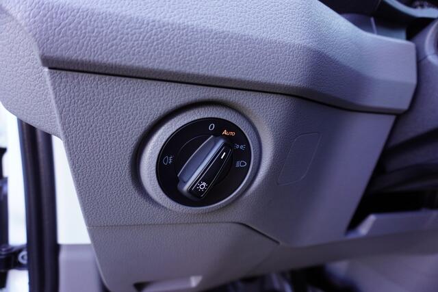 MAN TGE 140pk Automaat L3H2/L2H1 LED Navigatie Camera Apple Carplay 3-zits Cruise control Stoelverwarming Airco