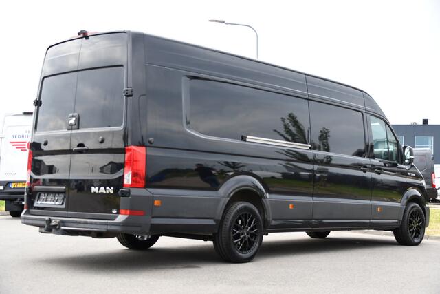 MAN TGE 3.180 35 2.0L5H3 Black Edition Camera, Adaptieve Cruise, Carplay, LED, Multimedia, 177pk, Automaat, Sensoren, Leder, Geveerde stoel, Trekhaak, Uniek!