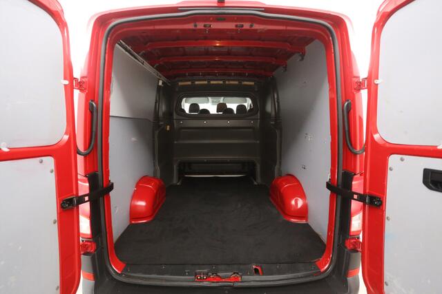 MAN TGE 2.0 TDI 140PK L3H2 | DC | 7 Zits | Airco | Camera | 3000kg Trekgew. | Cruise | Carplay | Trekhaak
