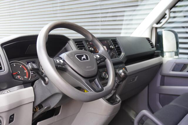 MAN TGE 180pk L3H3/L2H2 Apple carplay Navigatie ACC Cruise control Standkachel Trekhaak 3-Zits
