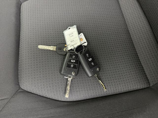 MAN TGE 2.0TDI 140PK Automaat L3H3 | Multimedia | Camera | 3-Zits | Betimmering | Airco | Cruise