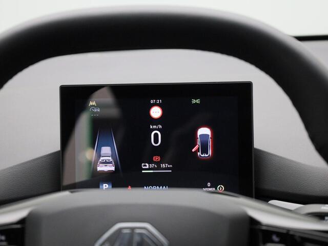 MG 4 MG4 64 kWh Luxury 204PK | Navigatie | Half-Lederen Bekleding | 360 Camera | Apple CarPlay & Android Auto