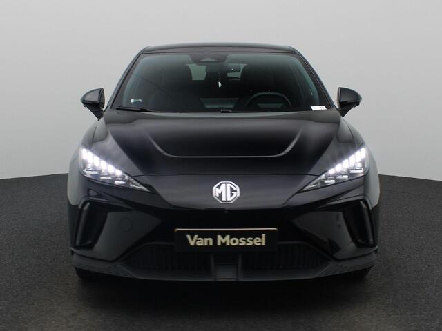 MG 4 MG4 64 kWh Luxury | Navigatie | Parkeersensoren & Camera | Elektrische stoelen |